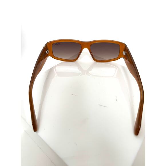 QUAY, NO ENVY, NWOT’s Caramel Rectangular Sunglasses - Picture 5 of 9